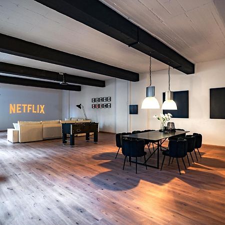 Design Loft - 200Qm2 - Heimkino - Bestlage - Parkplatz วิสบาเดน ภายนอก รูปภาพ