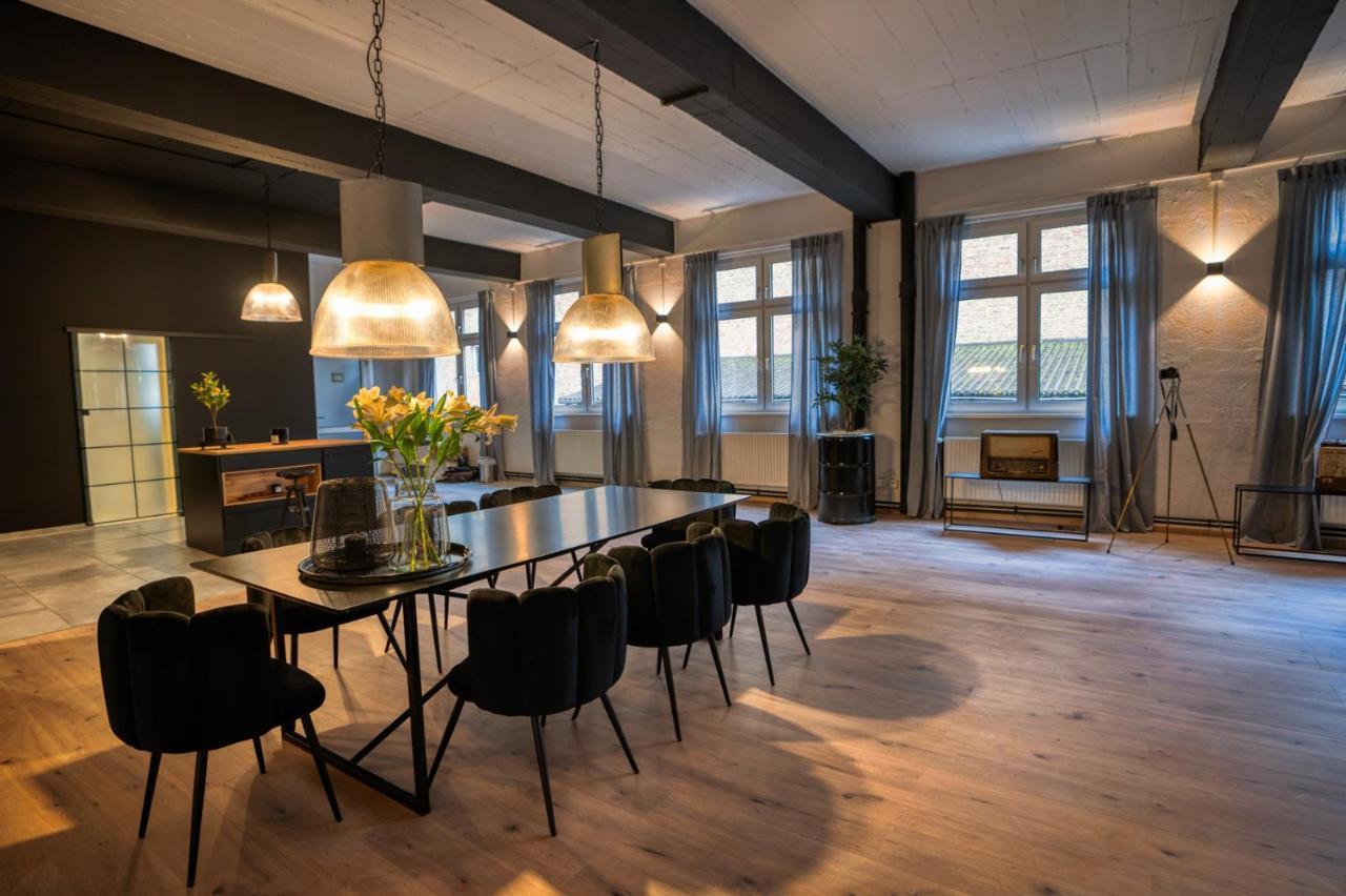 Design Loft - 200Qm2 - Heimkino - Bestlage - Parkplatz วิสบาเดน ภายนอก รูปภาพ